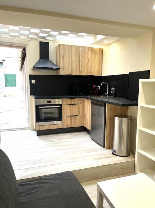 Appartement Cosy Avec Terrasse Marsilia Exterior foto